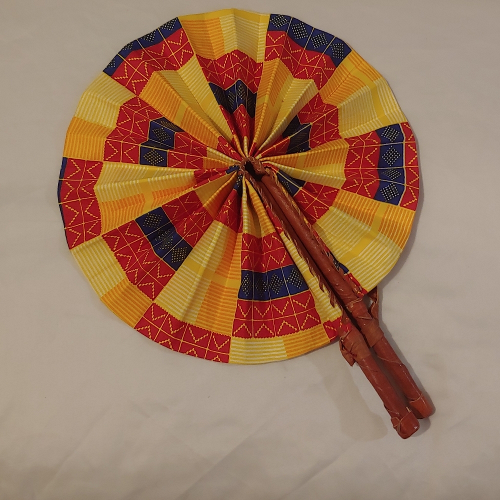 BRAND NEW AFRICAN PRINT FAN